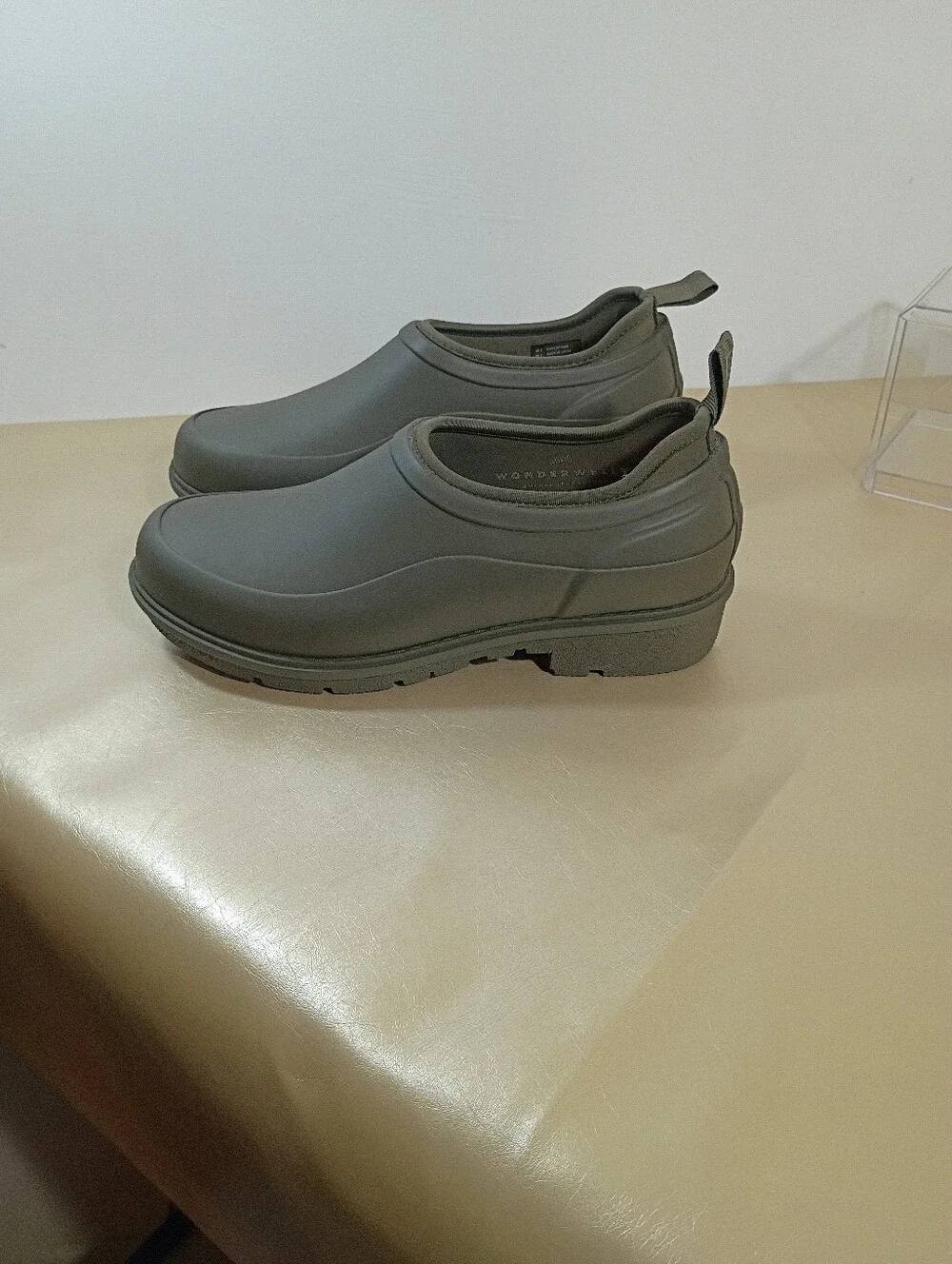 FitFlop Women's SZ 8 WONDERWELLY Rain Boot Deep Green